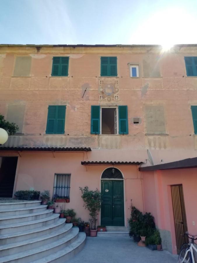 La Dimora Del Sole Lejlighed Finale Ligure Eksteriør billede